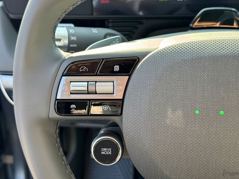 New 2026 Hyundai Ioniq 5 Limited image 17