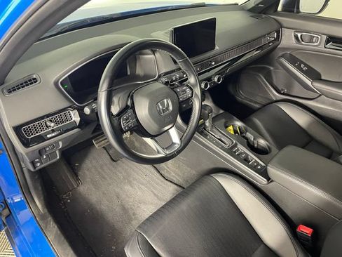 Used 2022 Honda Civic Sport Touring image 3