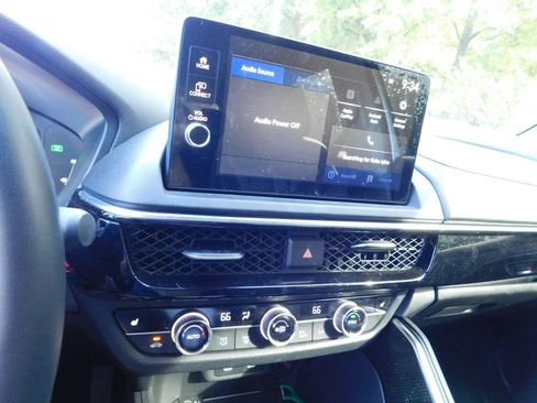 Used 2025 Acura ADX FWD image 10