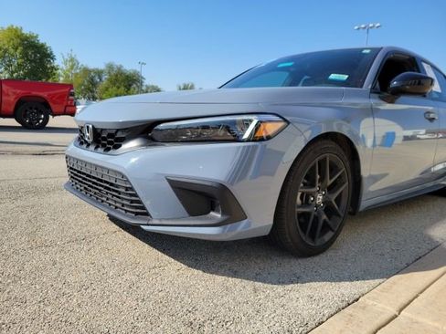 Used 2024 Honda Civic Sport image 14