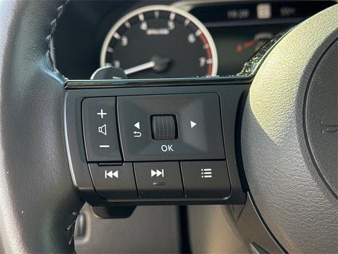 Certified 2023 Nissan Rogue SL w/ SL Premium Package image 33