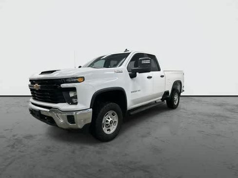 Used 2024 Chevrolet Silverado 2500 W/T w/ WT Convenience Package AWD/4WD image 8