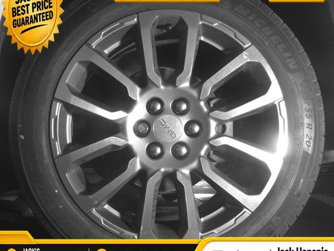 Used 2022 GMC Acadia Denali w/ GMC Pro Grade Package AWD/4WD image 29