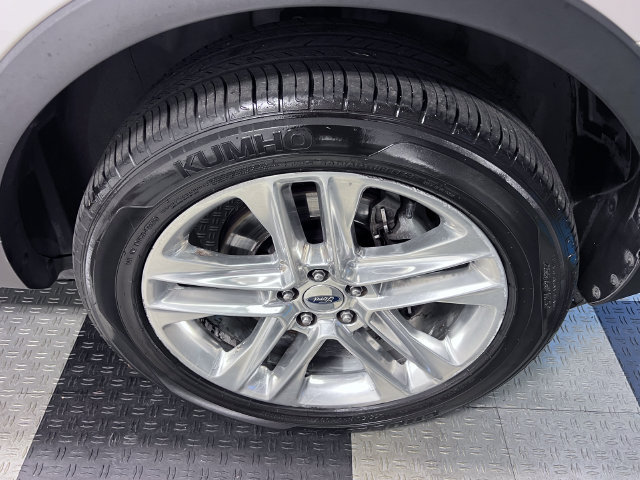 Used 2016 Ford Explorer Limited FWD image 9
