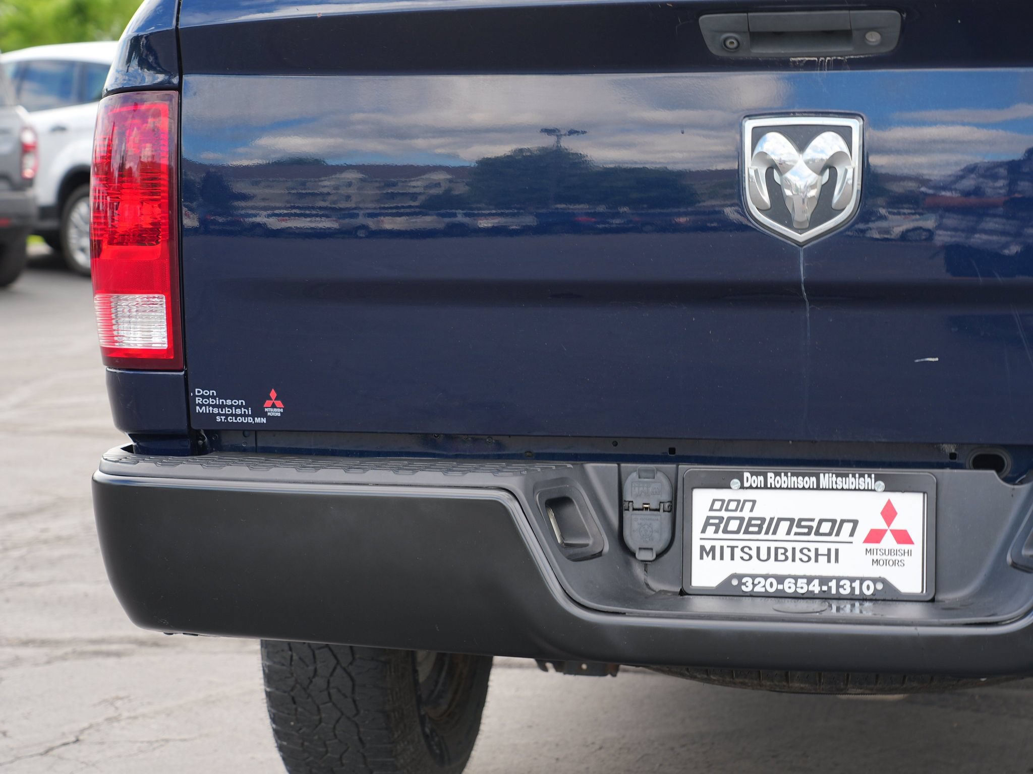 Used 2017 RAM 1500 Tradesman w/ Power & Remote Entry Group RWD image 11