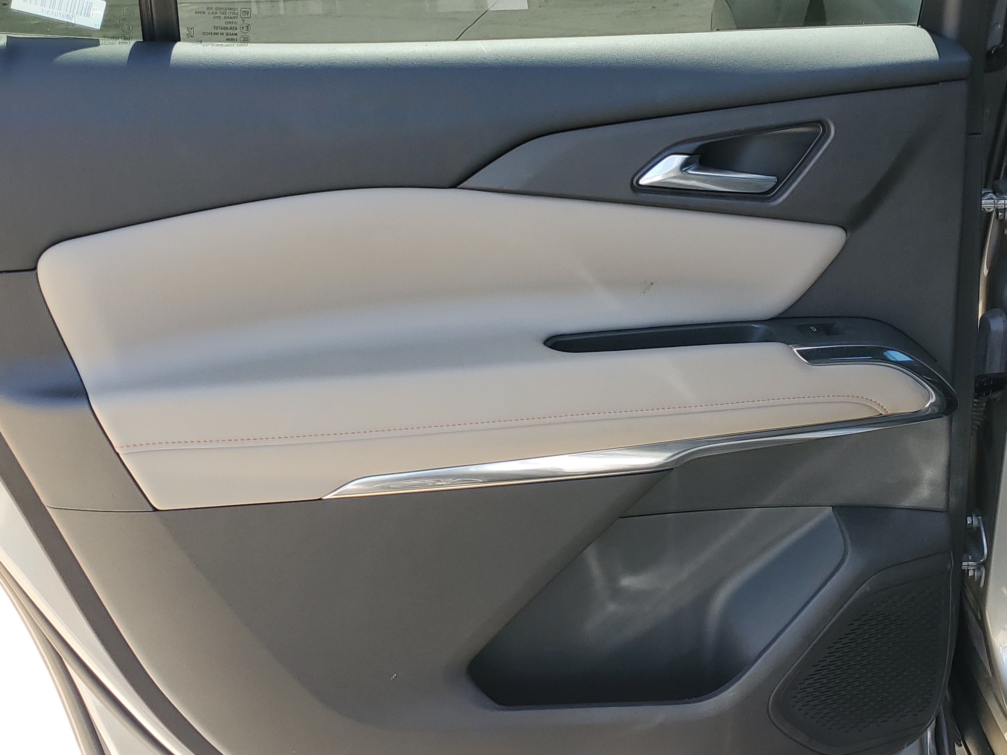 Used 2026 Chevrolet Traverse LT w/ Driver Confidence Package FWD image 33
