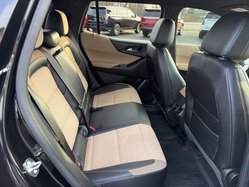 Used 2026 Chevrolet Equinox ACTIV w/ LPO, Floor Liner Package image 11