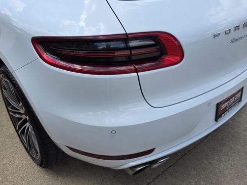 Used 2018 Porsche Macan Turbo AWD/4WD image 6