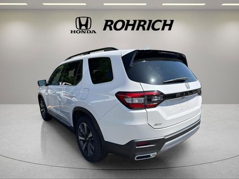 Used 2023 Honda Pilot Elite image 5