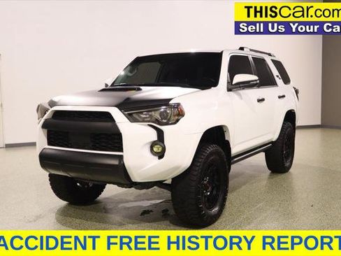Used 2024 Toyota 4Runner TRD Off-Road Premium w/ Moonroof Package AWD/4WD image 5