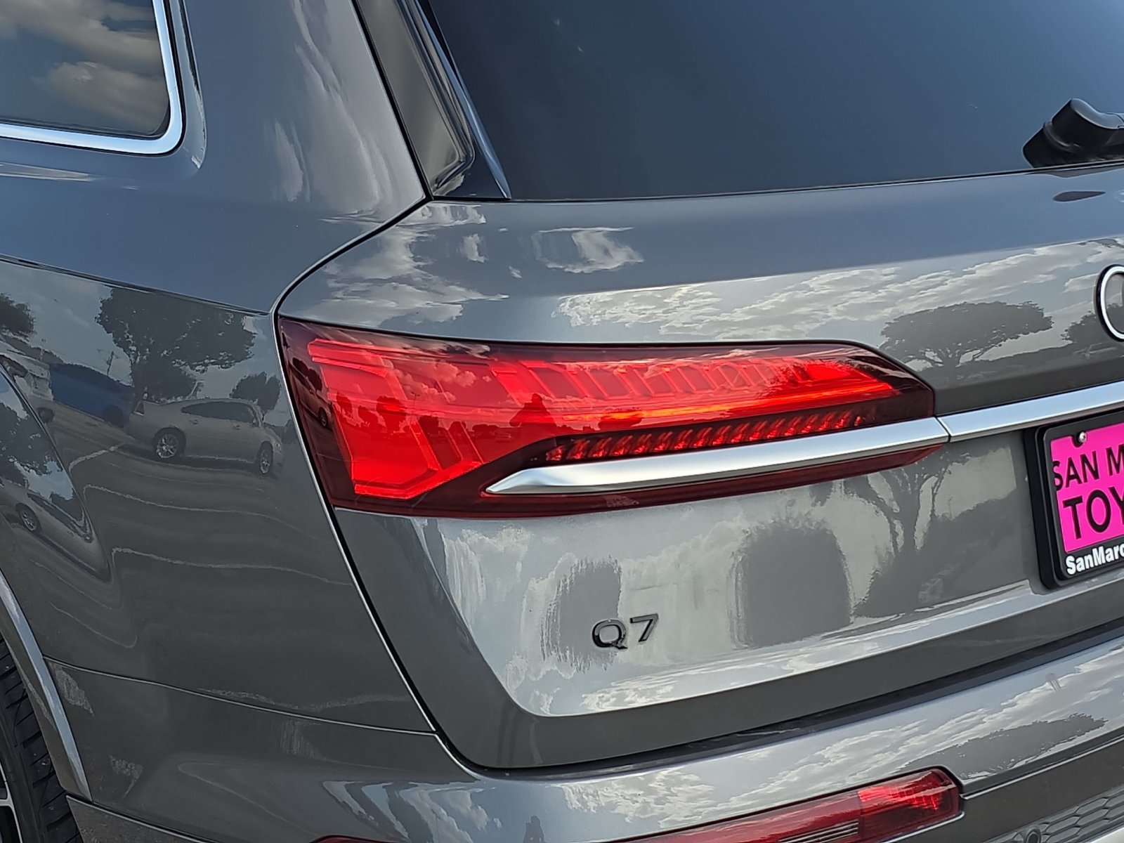 Used 2025 Audi Q7 2.0T Premium AWD/4WD image 30