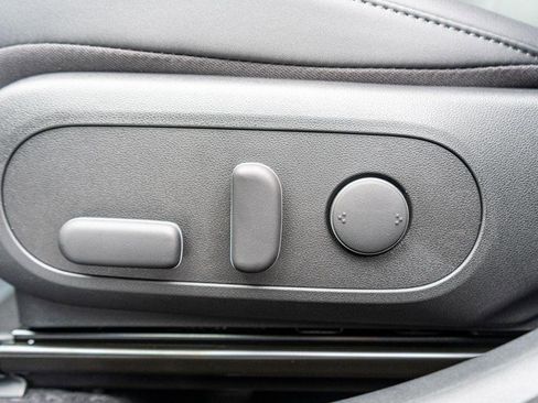 New 2026 Hyundai Kona SEL Premium image 21