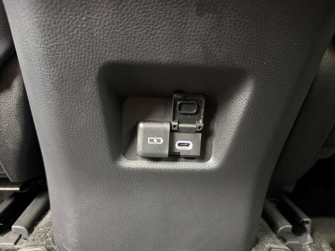 Used 2023 Toyota RAV4 XLE Premium AWD/4WD image 11