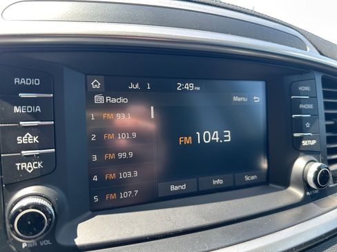 Used 2020 Kia Sorento L image 24