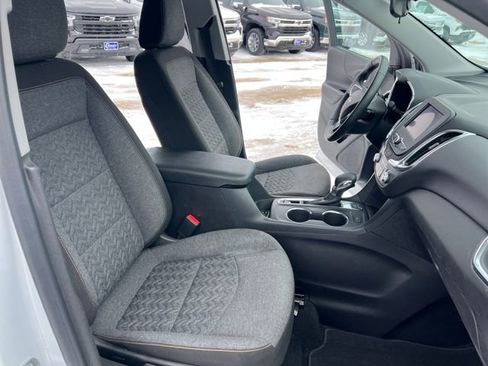 Used 2024 Chevrolet Equinox LT image 15