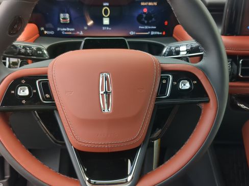 New 2026 Lincoln Aviator Reserve RWD image 12