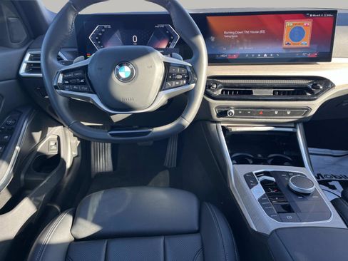 Used 2025 BMW 330i xDrive 330i xDrive Sedan AWD image 12