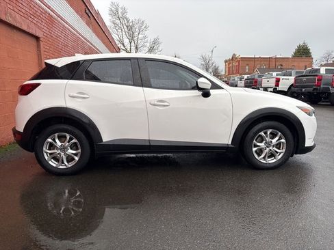 Used 2016 MAZDA CX-3 Sport image 2
