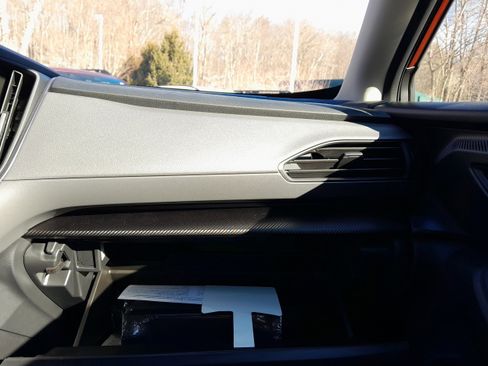 Certified 2025 Subaru Crosstrek 2.0i Premium image 35