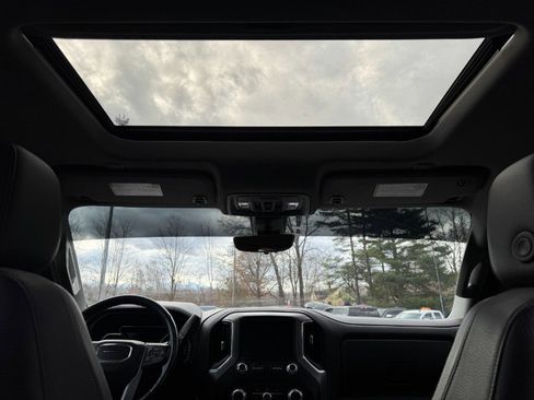 Used 2021 GMC Sierra 3500 Denali w/ Denali Ultimate Package image 24