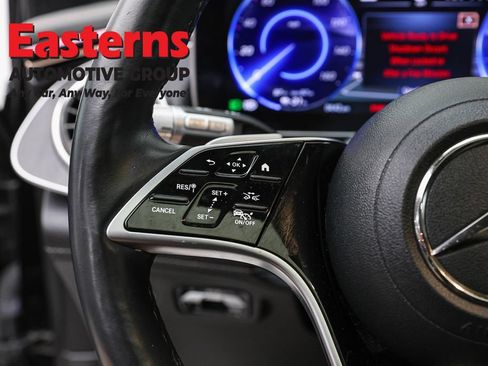 Used 2023 Mercedes-Benz EQS 450+ SUV image 15