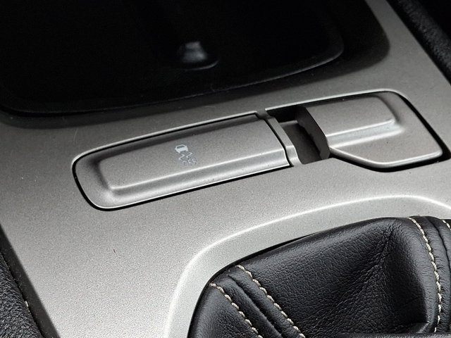 Used 2012 Chevrolet Camaro LS RWD image 27