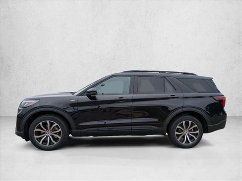 New 2026 Ford Explorer ST-Line AWD/4WD image 5