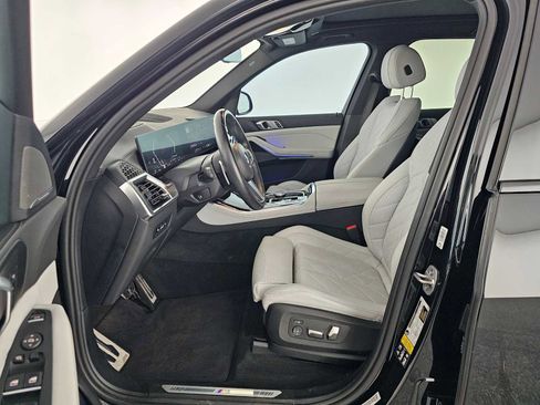 Used 2024 BMW X5 xDrive40i w/ M Sport Package image 20