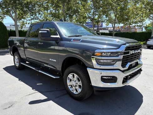 Used 2026 RAM 2500 Big Horn AWD/4WD image 6
