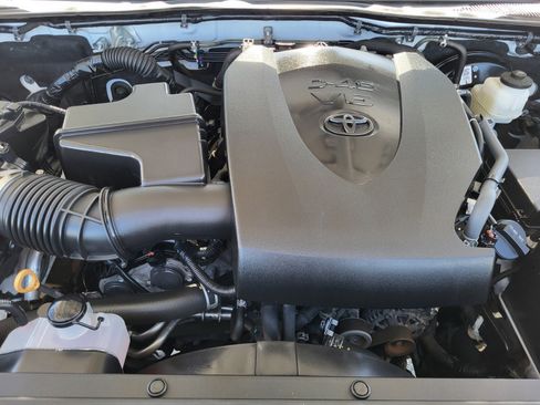 Used 2023 Toyota Tacoma SR5 w/ SX Package image 31