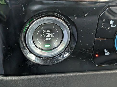 Used 2023 Chevrolet Silverado 1500 LT w/ Protection Package image 8