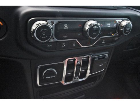 Used 2023 Jeep Gladiator Sport AWD/4WD image 24