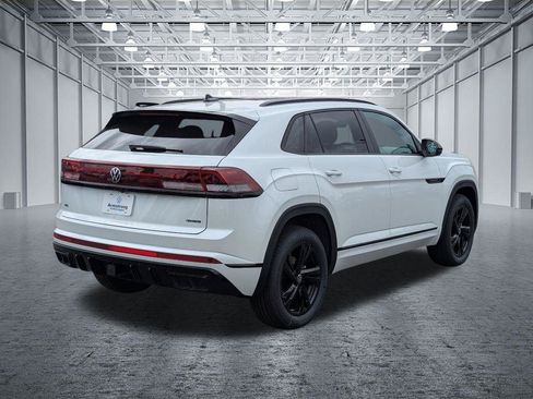 New 2026 Volkswagen Atlas Cross Sport SEL R-Line AWD/4WD image 5
