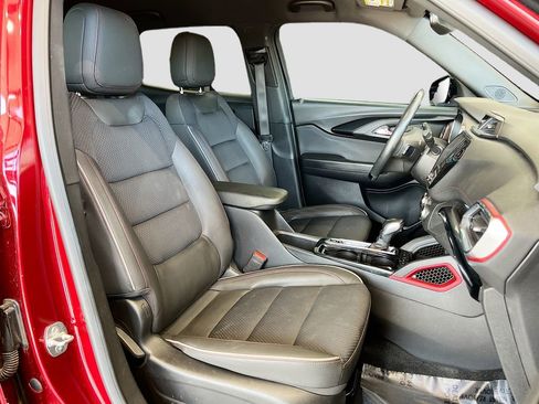 Used 2023 Chevrolet TrailBlazer RS w/ Convenience Package FWD image 26
