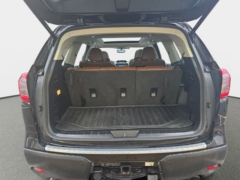 Used 2019 Subaru Ascent Touring w/ Popular Package #2A image 13