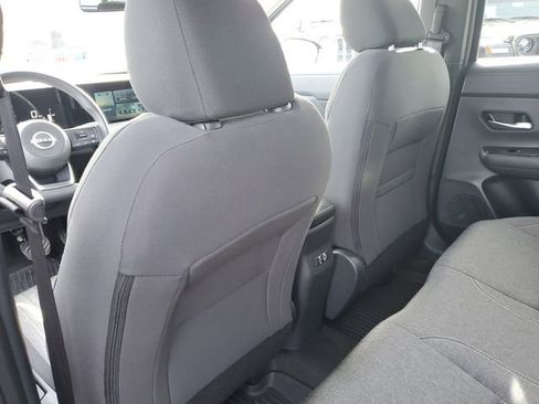 Certified 2025 Nissan Kicks SV w/ Charging Package image 17