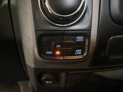 Used 2018 RAM 1500 Tradesman AWD/4WD image 42
