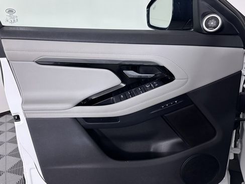 Used 2020 Land Rover Range Rover Evoque R-Dynamic S image 14