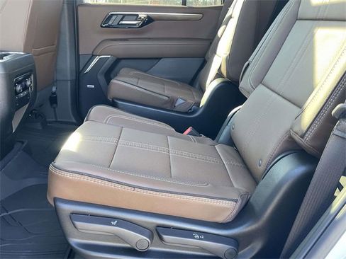 New 2026 Chevrolet Tahoe High Country image 10