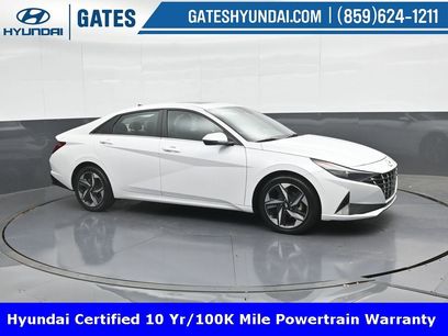 Certified 2022 Hyundai Elantra SEL w/ Convenience + Premium Package