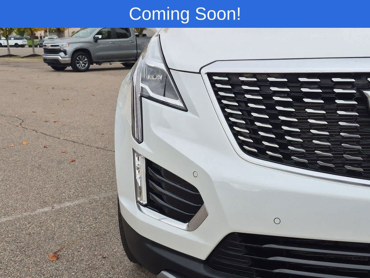 Used 2024 Cadillac XT5 Premium Luxury w/ LPO, Floor Liner Package AWD/4WD image 10