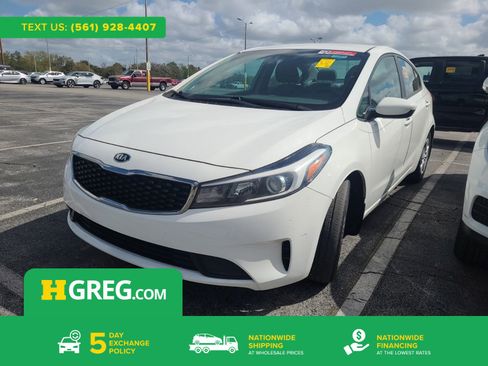 Used 2017 Kia Forte LX image 1