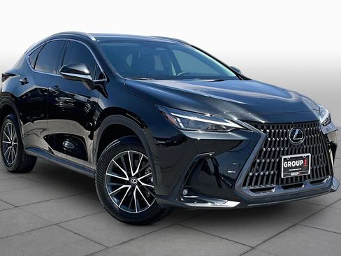 Used 2024 Lexus NX 250 FWD image 3