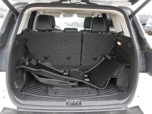 Certified 2018 Ford Escape SEL w/ Canadian Touring Package image 18