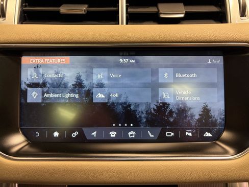 Used 2017 Land Rover Range Rover Sport HSE image 18