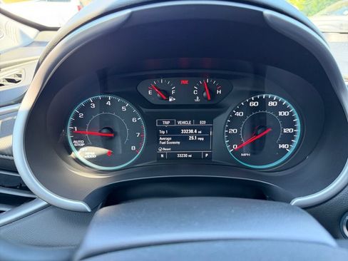 Used 2022 Chevrolet Malibu LT w/ Leather Package FWD image 14