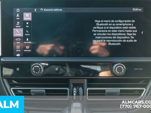 Used 2023 Porsche Macan w/ Premium Package Plus image 40