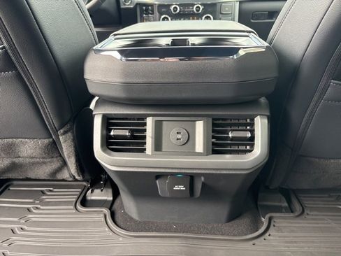 New 2025 Ford F150 Lariat w/ Equipment Group 501A Mid image 30