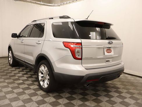 Used 2015 Ford Explorer Limited w/ Equipment Group 301A image 3