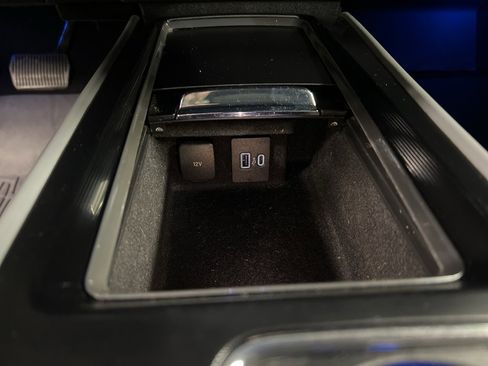 Used 2022 Lincoln Corsair Reserve w/ Equipment Group 201A image 16